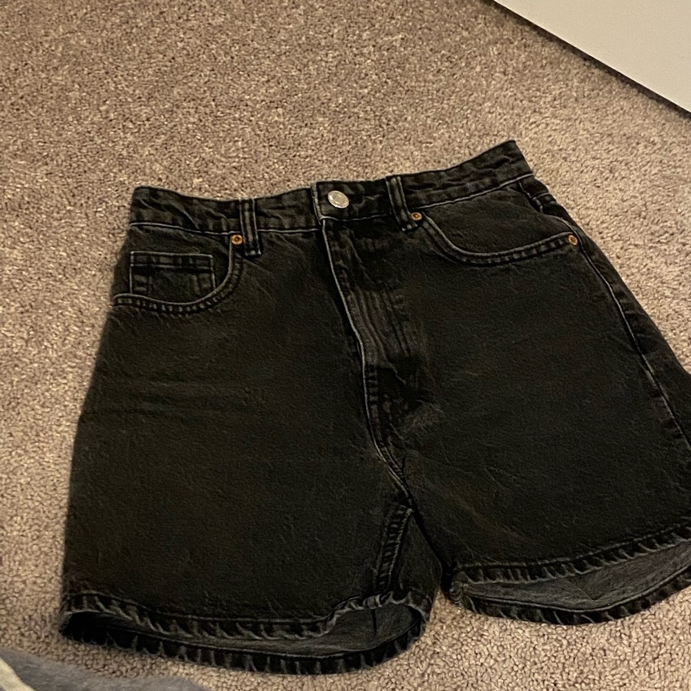 Zara black Women’s jean shorts